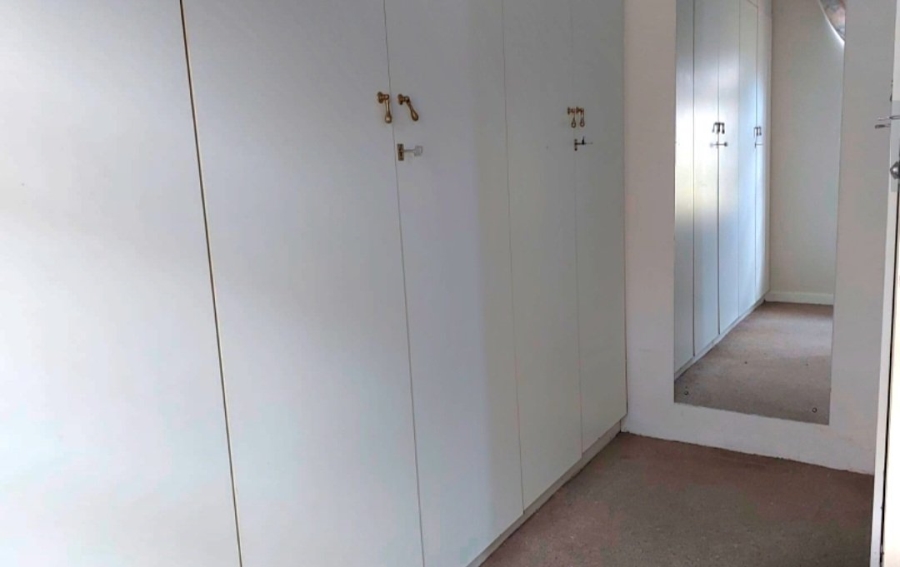 3 Bedroom Property for Sale in Uitenhage Central Eastern Cape